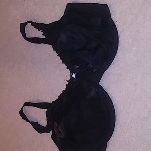 Woman's Bali bra size 40DD